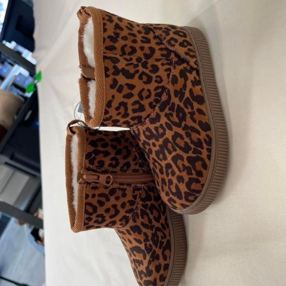 Cute‎ leopard print ankle boots - Picture 2 of 5